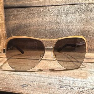 Tory Burch aviator sunglasses, new, authentic.